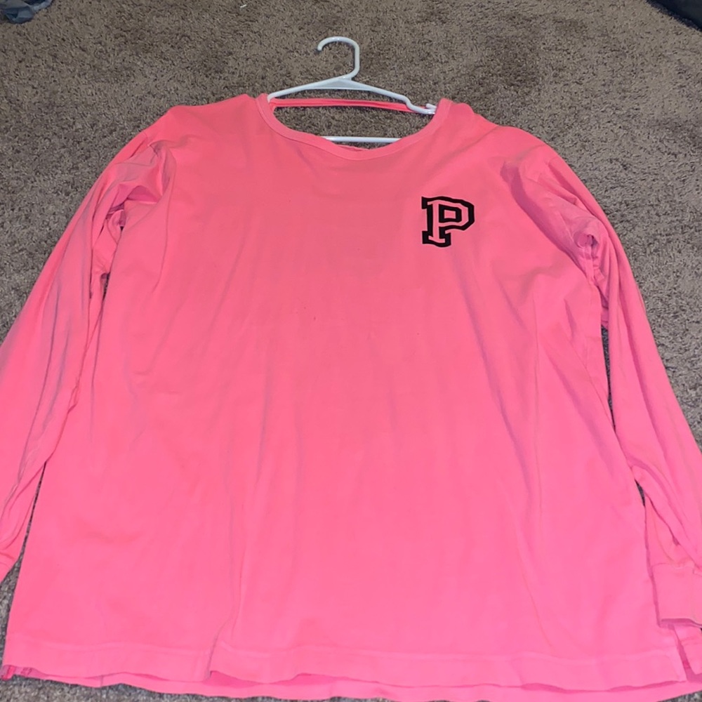 Victoria secret pink shirt